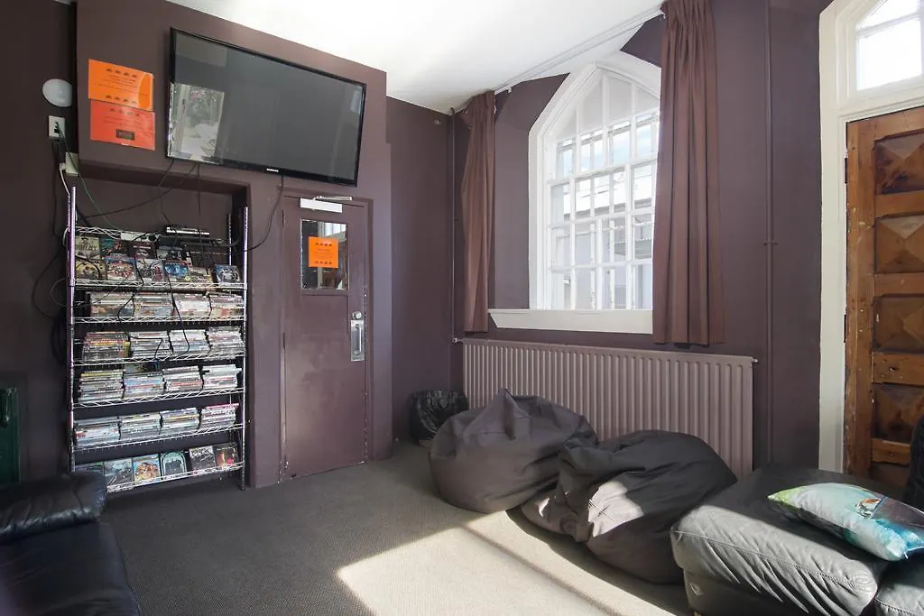 Hostel Jailhouse Accommodation Christchurch New Zealand
