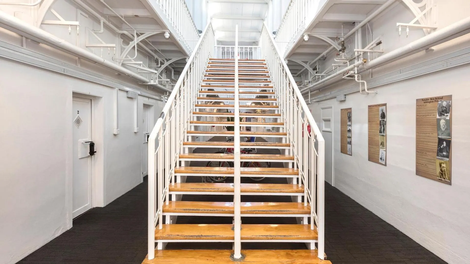 Hostel Jailhouse Accommodation Christchurch